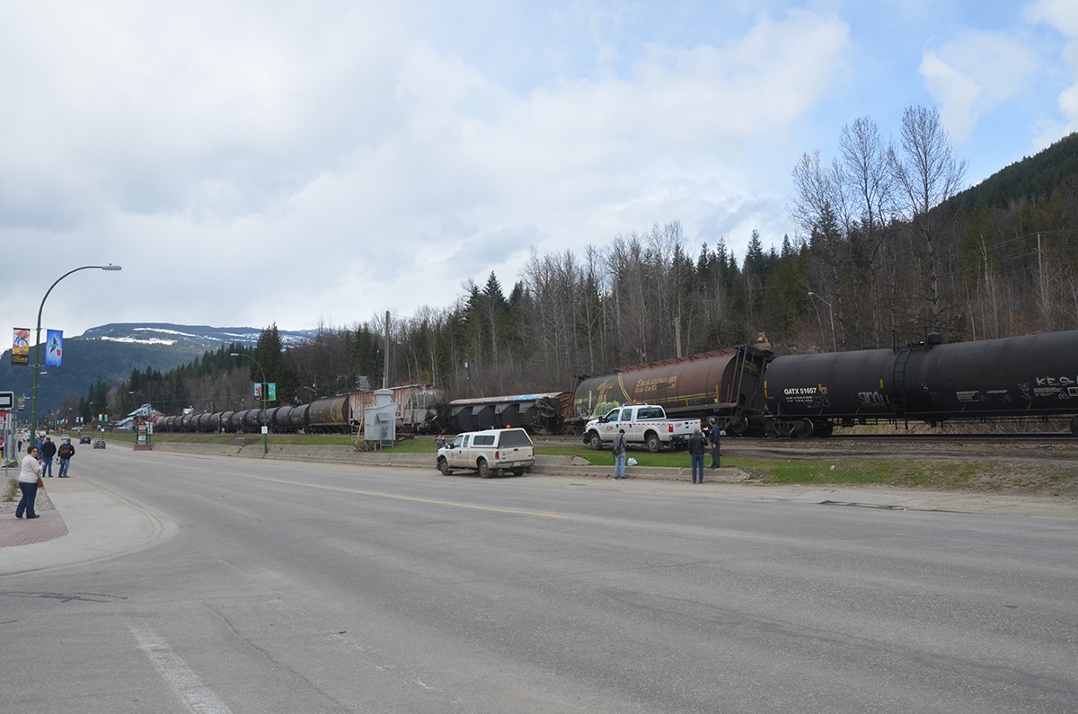 Two cars derailed in downtown Revelstoke on April 2. Photo: Aaron Orlando/Revelstoke Mountaineer