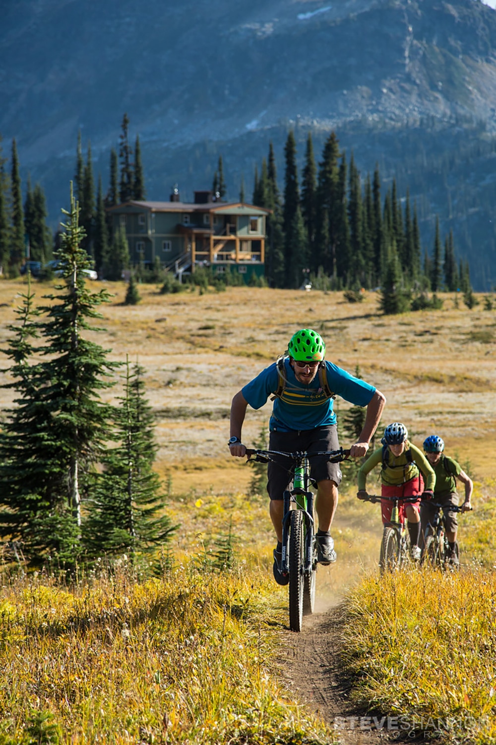 Matt Yaki, Sahanna Browning and Aaron Cooperman Location: Sol Mountain Lodge, B.C. Photo: Steve Shannon