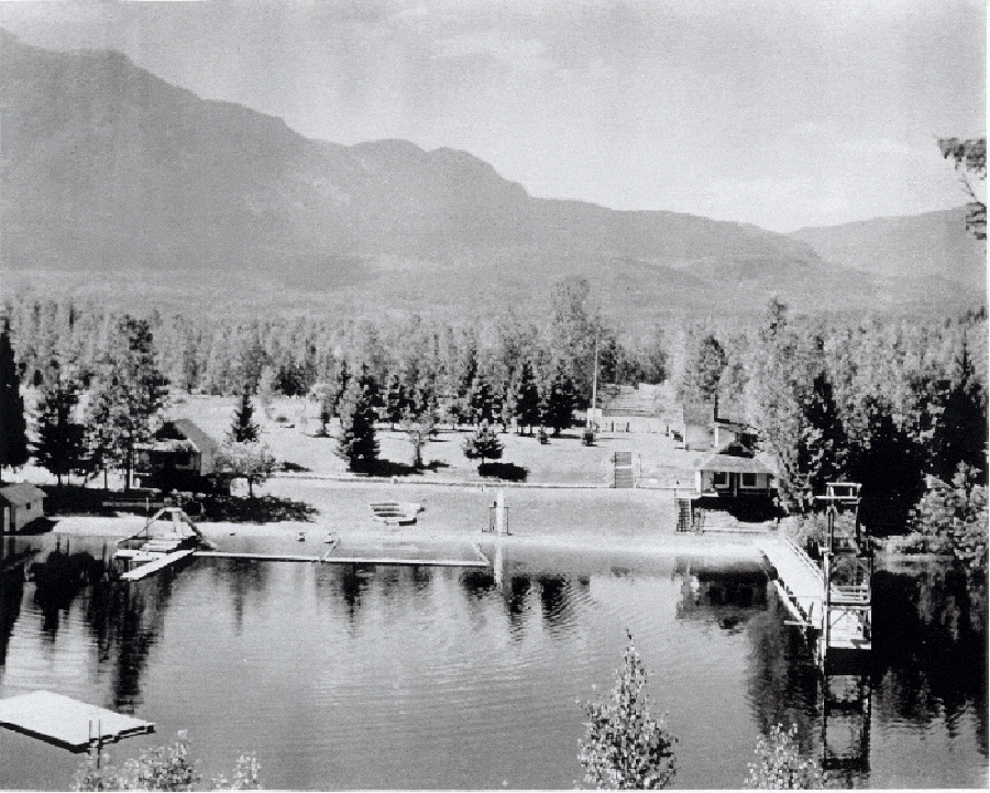 This is a historic photo of Williamson's Lake from circa the early 1950s. Photo: http://www3.telus.net/1949/