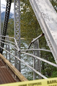 Damage to the railing done in the crash. Photo: Aaron Orlando/Revelstoke Mountaineer