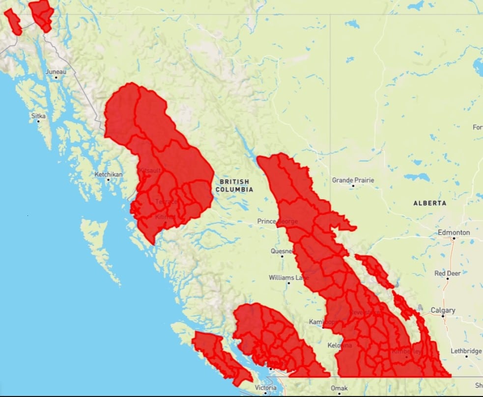 A map showing the areas affected by the Special Avalanche Warning marked in red. Image: Avalanche Canada